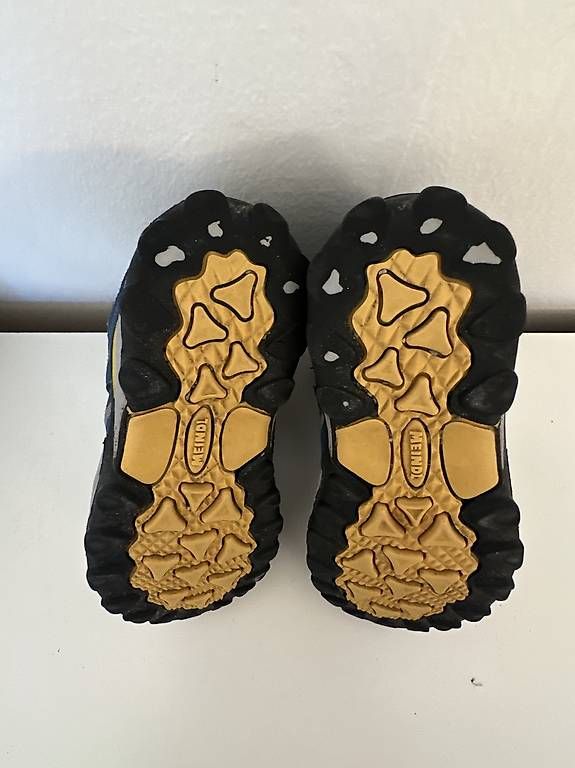 Meindl Scarpe per ragazzi: Meindl Kinder Wanderschuhe Gr 28 – Usato da Thalwil venduto da sup_9rh6 4