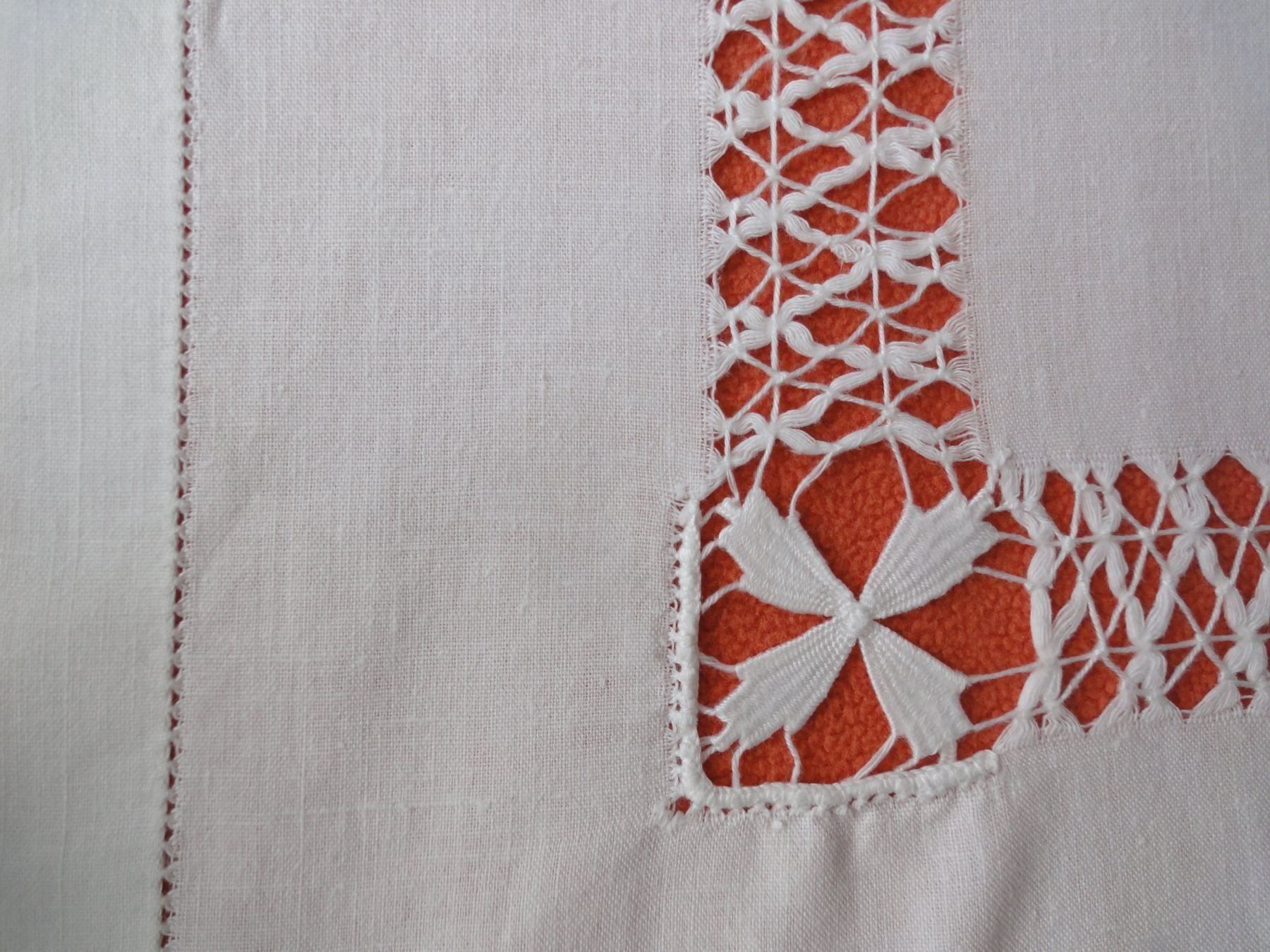 Decken: Alte Tischdecke - Handarbeit - Vintage – Gebraucht aus Chur von omonia 3