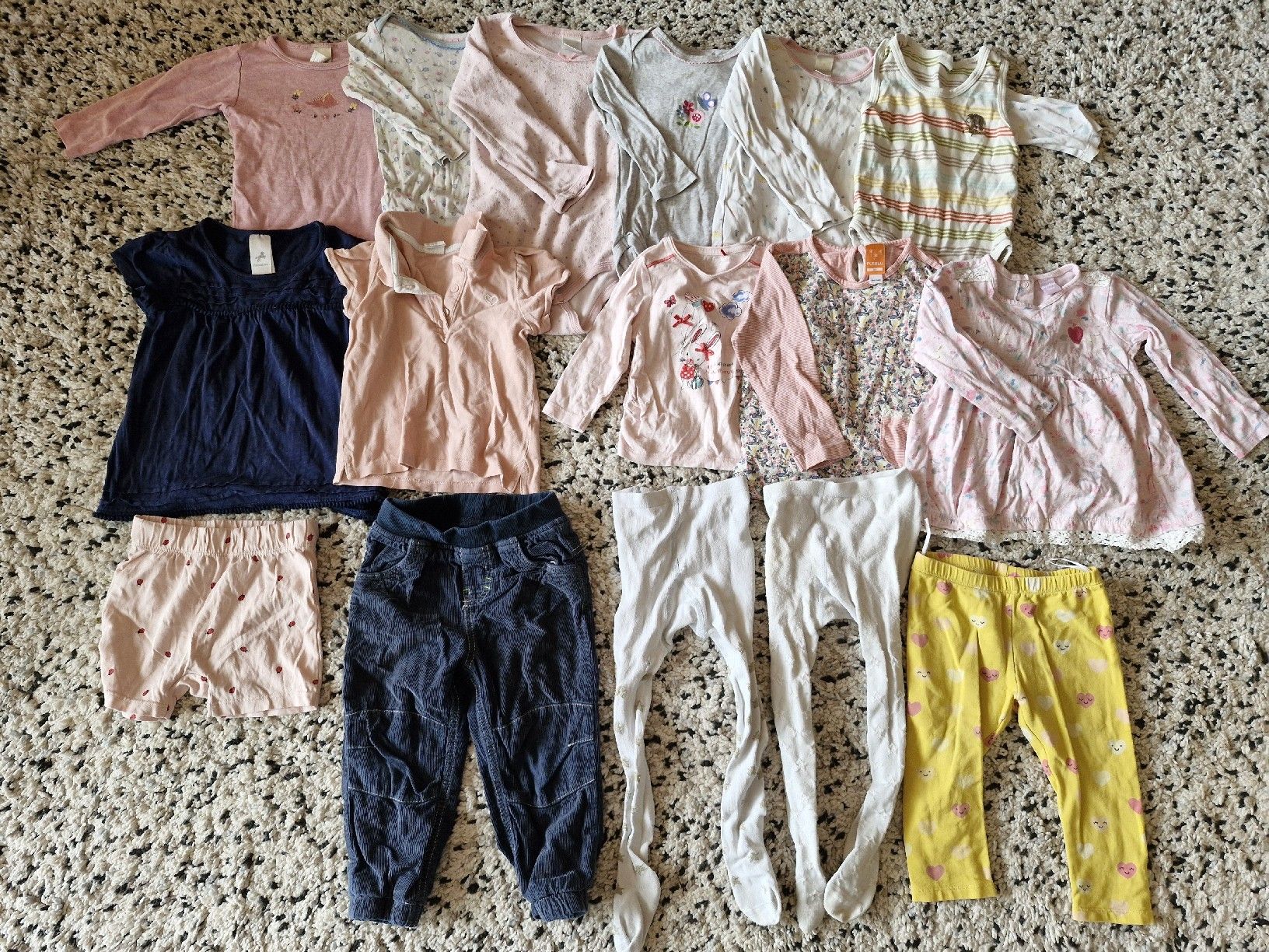 Kleiderpakete & -sets: Kinderkleider Mädchen Paket Gr. 86 – Gebraucht aus Basel von Andrealin
