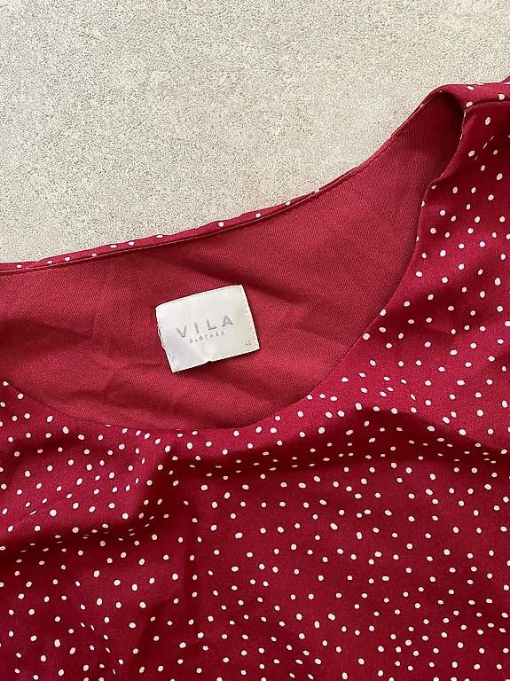 Kleider: Vila Kleid, Gr 40, Top Zustand – Gebraucht aus Adliswil von WildMangoDesigns 1