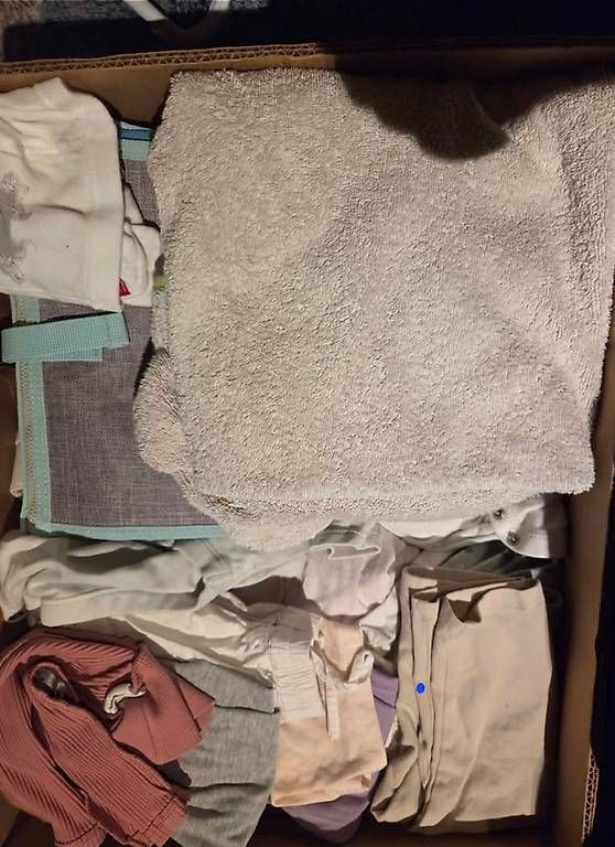Ensembles coordonnés: Kinderkleider, vorwiegend Mädchen, ab Grösse 62. – D'occasion à Neukirch (Egnach) par Tja..
