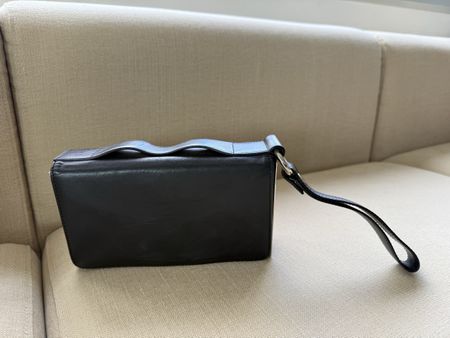 Filippa K Clutch Tasche – Zeitlos & Elegant – Top Zustand
