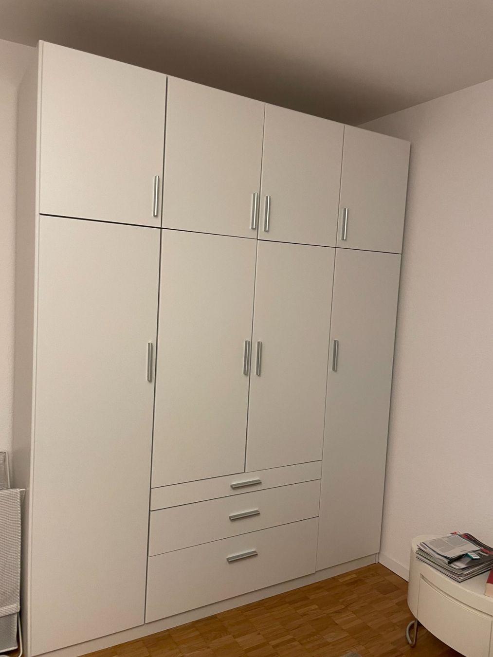 Armadi: Kleiderschrank – Usato da Zug venduto da ann_5g2d 1