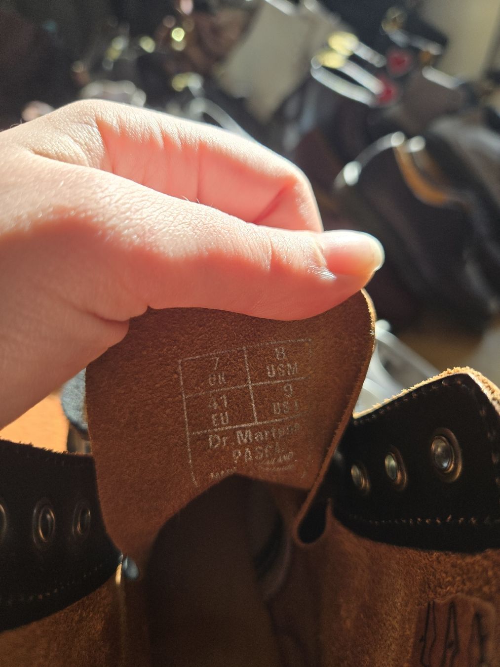 Dr. Martens Herrenschuhe: Dr. Martens Pascal t.41 – Gebraucht aus Carouge GE von lilysfc 3