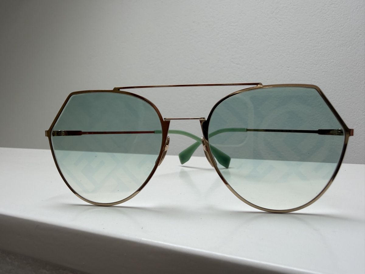 Fendi Brillen & Gläser: Fendi FF0194 / S Monogram Sonnenbrille – Gebraucht aus Staufen von Elina08 2