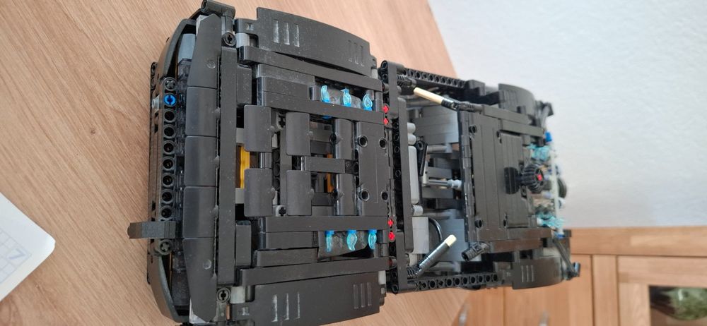 Lego Technic 42127-The Batman Batmobile (zusammengebaut) (Gebraucht) in ...