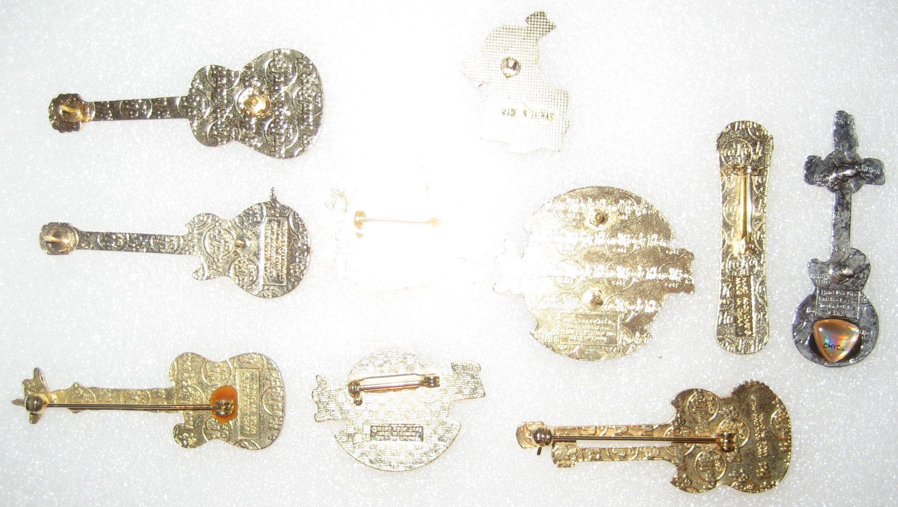 Hard Rock Cafe Placchette & Badge: 10 Hard Rock Cafe Pins Set #6 von 8 – Usato da Emmenbrücke venduto da tms1122 3