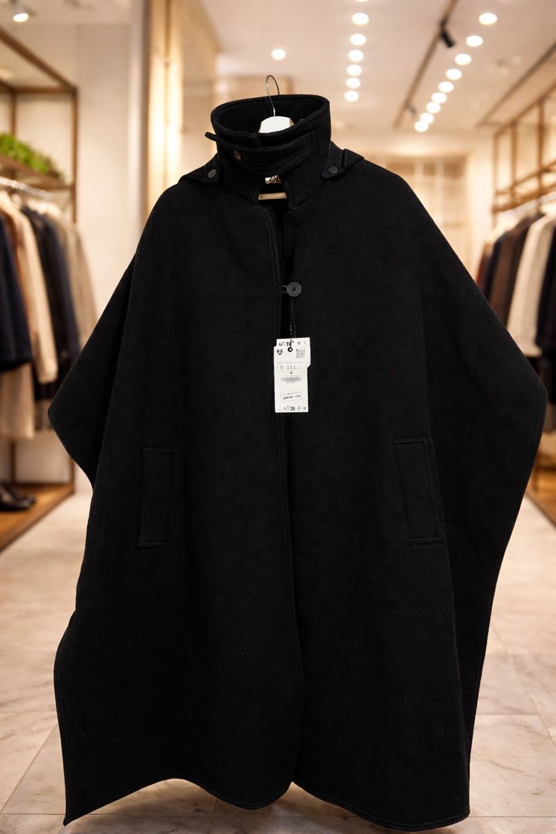 Zara Altro in Moda donna: Zara Wool Blend Cape with Hood - Size M - Never Worn! – Nuovo e nell'imballaggio originale da Dietikon venduto da sar_f87k