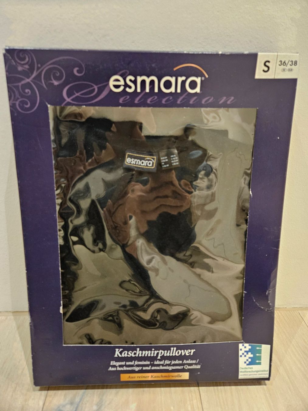Maglioni & Felpe: Esmara Kaschmirpullover, Gr. S (36/38) - Neu – Nuovo e nell'imballaggio originale da Romanshorn venduto da KUDA5 1