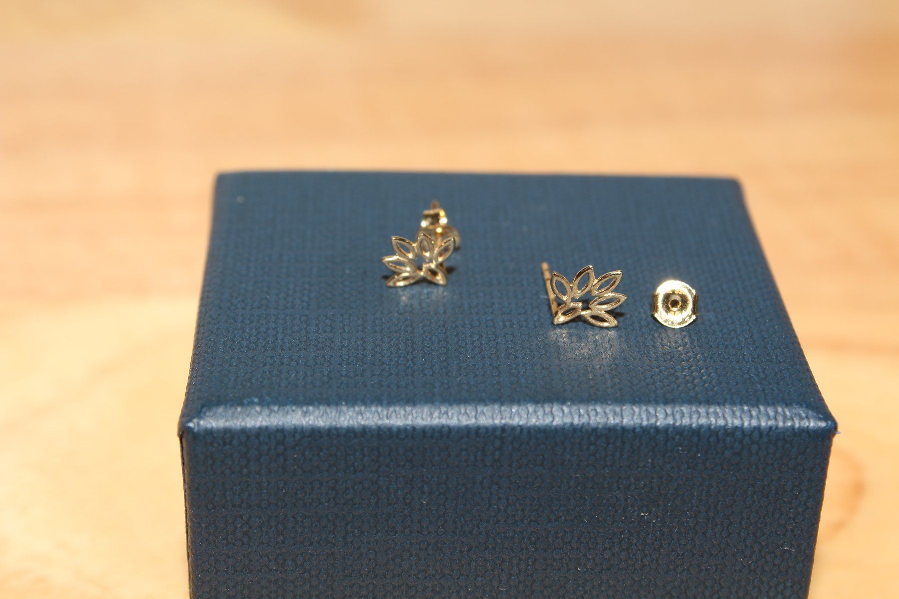 Orecchini pendenti & Orecchini a lobo: Ohrstecker Gold 18k (750) – Nuovo e nell'imballaggio originale da Kriens venduto da Wolly85 4