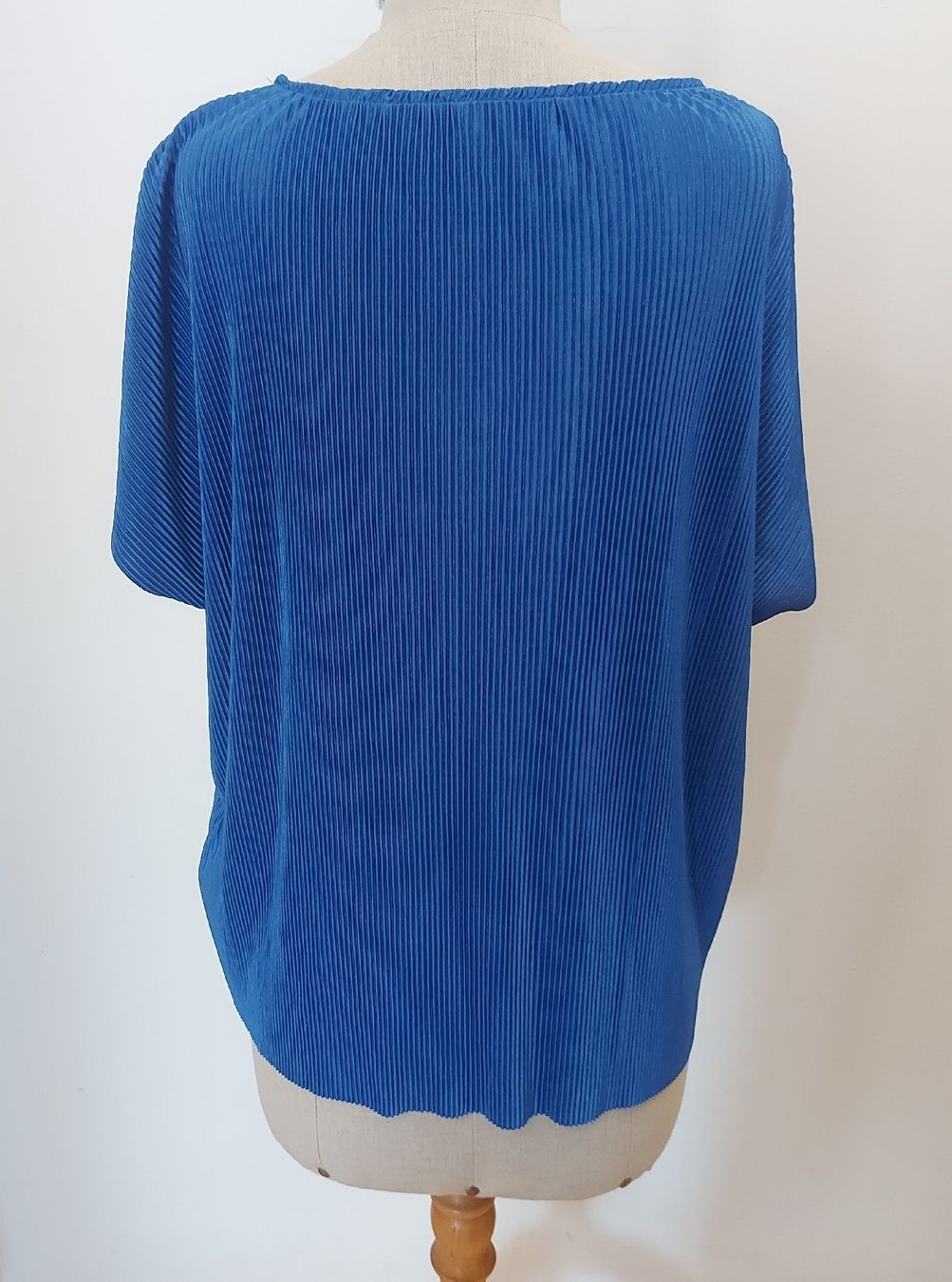 Anna Field T-shirt: Oberteil, Königsblau, Gr. L – Usato da Oberengstringen venduto da PaolaDe 2