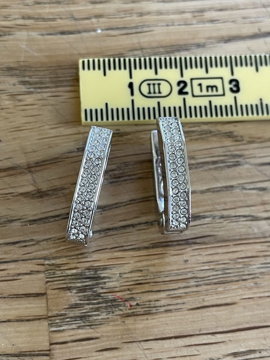 Swarovski Orecchini pendenti & Orecchini a lobo: Schöne Ohrringe von Swarovski – Usato da Flawil venduto da Naphtali 2