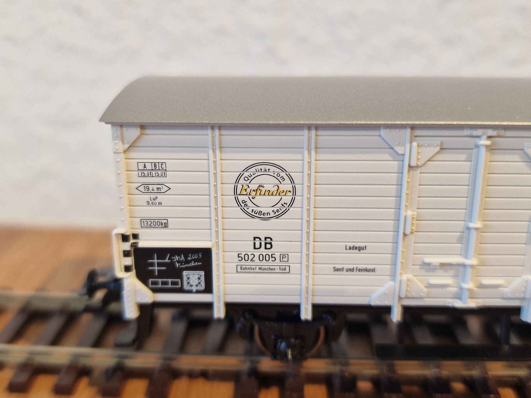 Trix Modelleisenbahnen: DB Develey Güterwagen H0 – Neu (gemäss Beschreibung) aus Matten b. Interlaken von lor_hr9w 3
