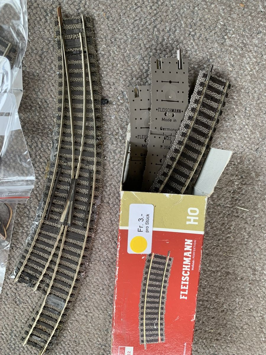 Fleischmann Modelleisenbahnen: Fleischmann HO Profi-Gleis neu-gebraucht,Nr.H111 – Neu (gemäss Beschreibung) aus Winden von EmilNeu 6