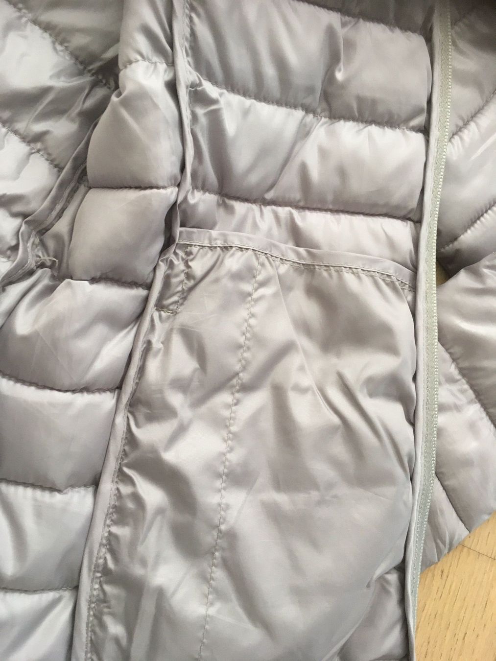 Jacken: Super Light Jacke Gr. 40-42 – Neu (gemäss Beschreibung) aus Gächlingen von Tara_devi 2