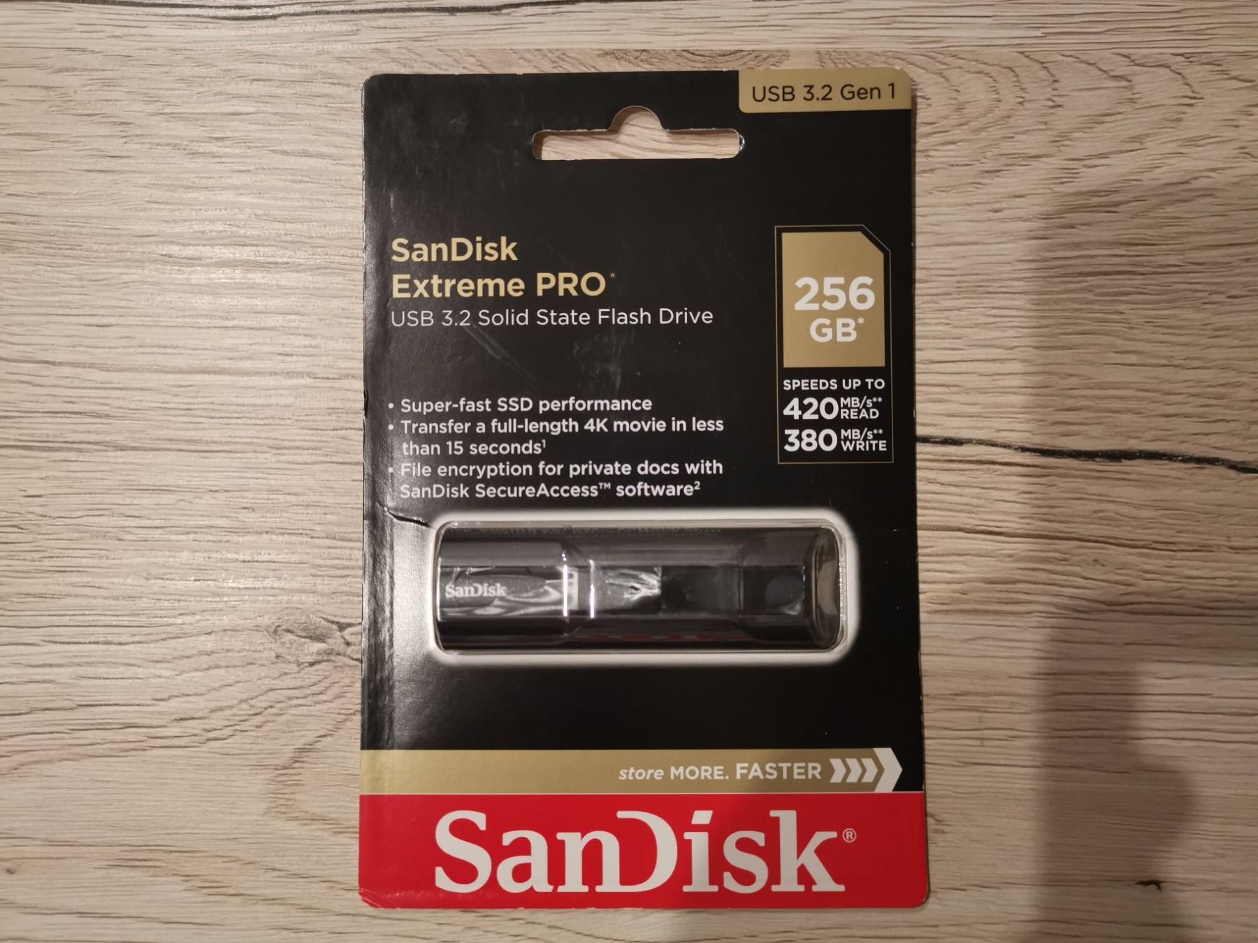 Sandisk USB Sticks: USB SanDisk Extreme PRO 256GB – Neu und originalverpackt aus Derendingen von janamari