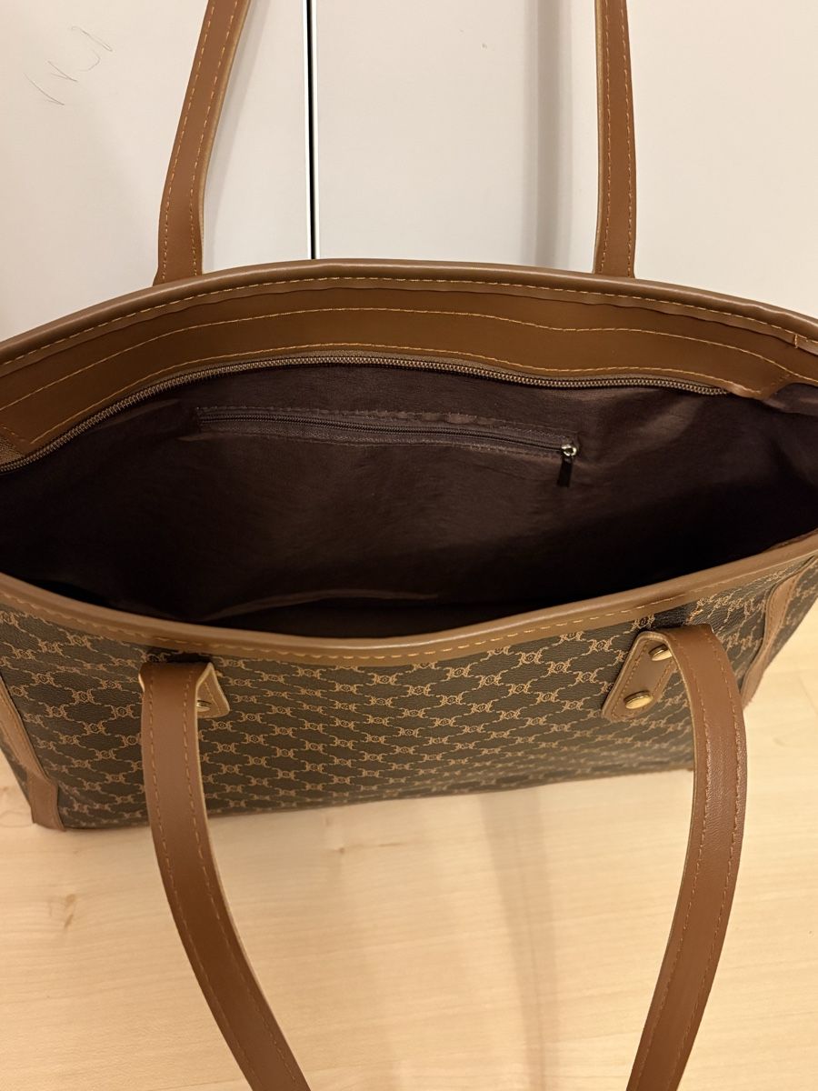 Taschen für Damen: Damen Tasche – Gebraucht aus Wolfhausen von lala_wolfhausen 1