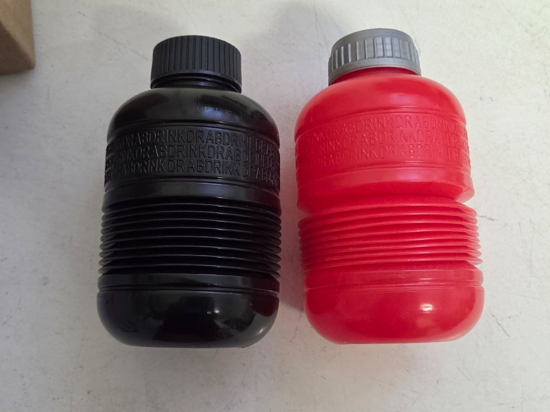 Gourdes & Thermos: Squeasy Trinkflasche – D'occasion à Flums par Cooker