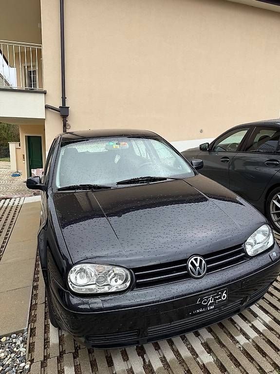 Automobili: VW Golf 1.9 TDI 4motion – Usato da Triesen venduto da BodeineBrazy