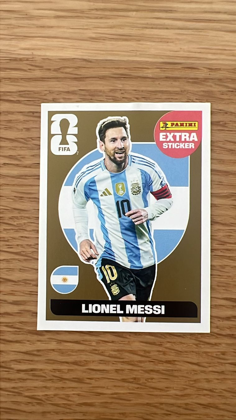 Panini Carte collezionabili: Messi extra sticker gold  – Nuovo e nell'imballaggio originale da Courtepin venduto da BSA2300
