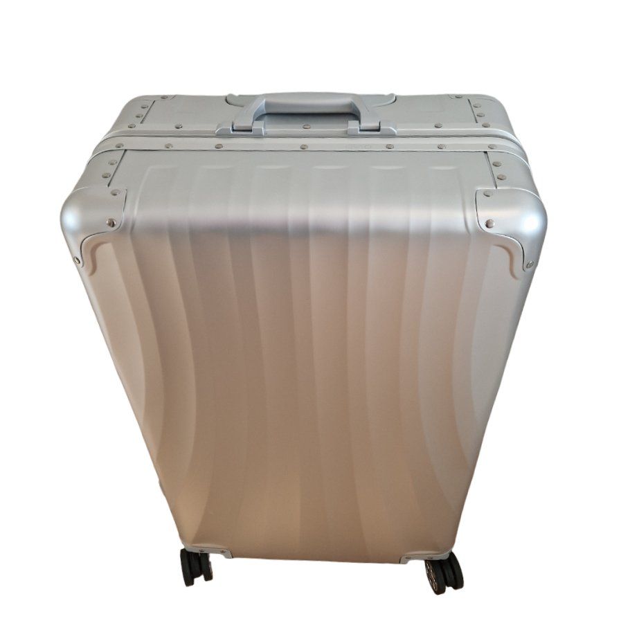 Valigie: OVAO Aluminium Koffer "SHELL" Medium size – Nuovo e nell'imballaggio originale da Pieterlen venduto da OVAO 3