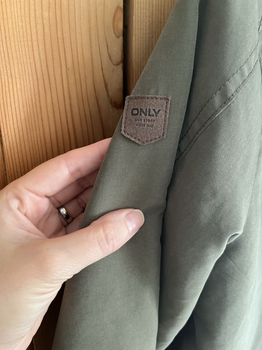Only Giacche: Leichte Jacke von Only, Grösse S – Usato da Männedorf venduto da Qurop 4