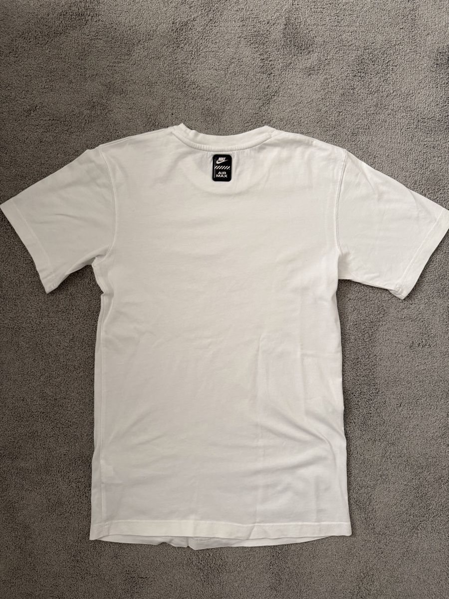 Nike T-shirt: Nike Shirt neu! – Nuovo (secondo la descrizione) da Zürich venduto da pab_7gfs 2