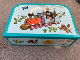 2 x Kinderkoffer Maulwurf aus dickem Karton
