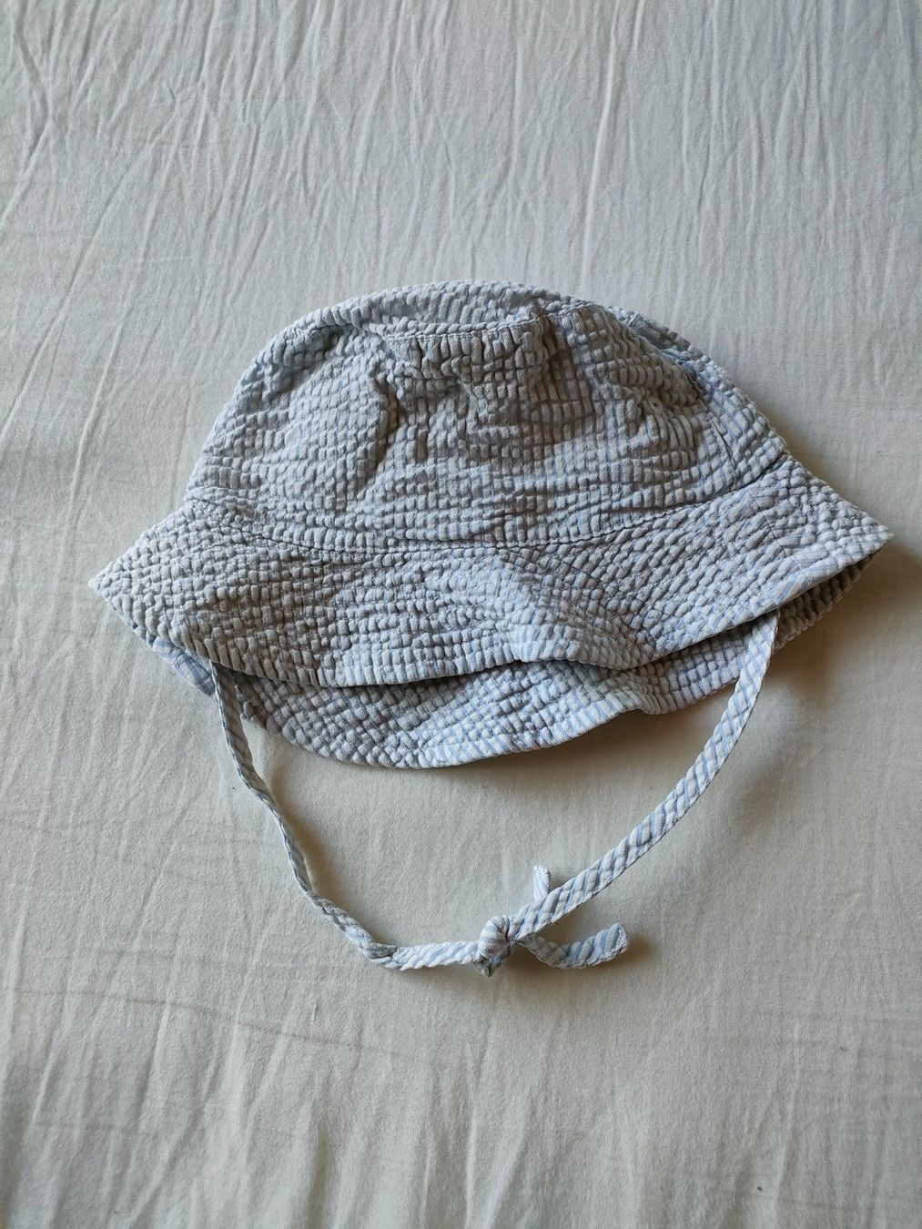 H&M Berretti & Sciarpe: Baby Sommerhut, hellblau, Gr. 92 – Usato da Oberentfelden venduto da Chanko