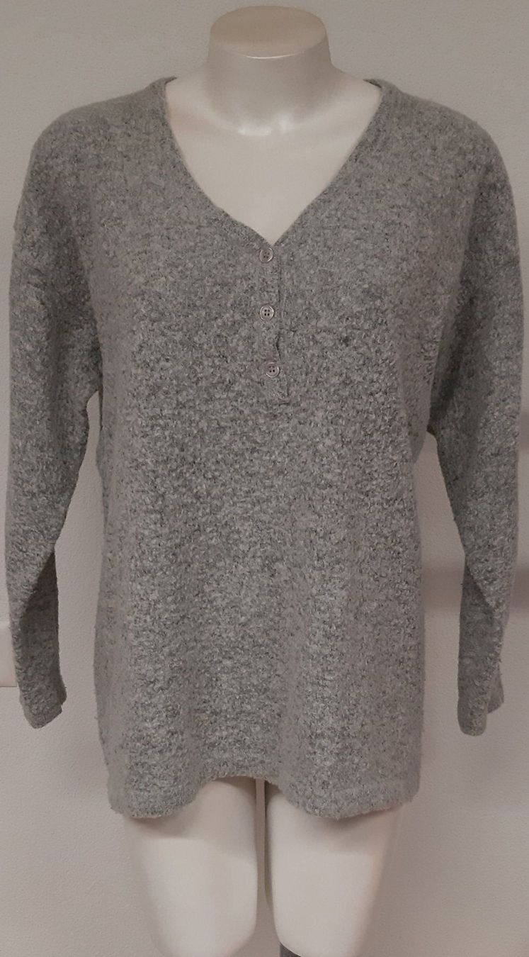 Maglioni & Felpe: Schöne Damen V-Schnitt Pullover Gr.38 – Nuovo (secondo la descrizione) da Seuzach venduto da VT-Collections2