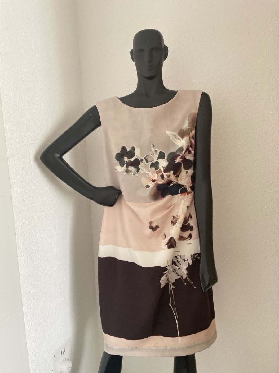 Phase Eight Kleider: Phase Eight Kleid UK14/42 – Gebraucht aus Uttwil von Mirabellablau 2