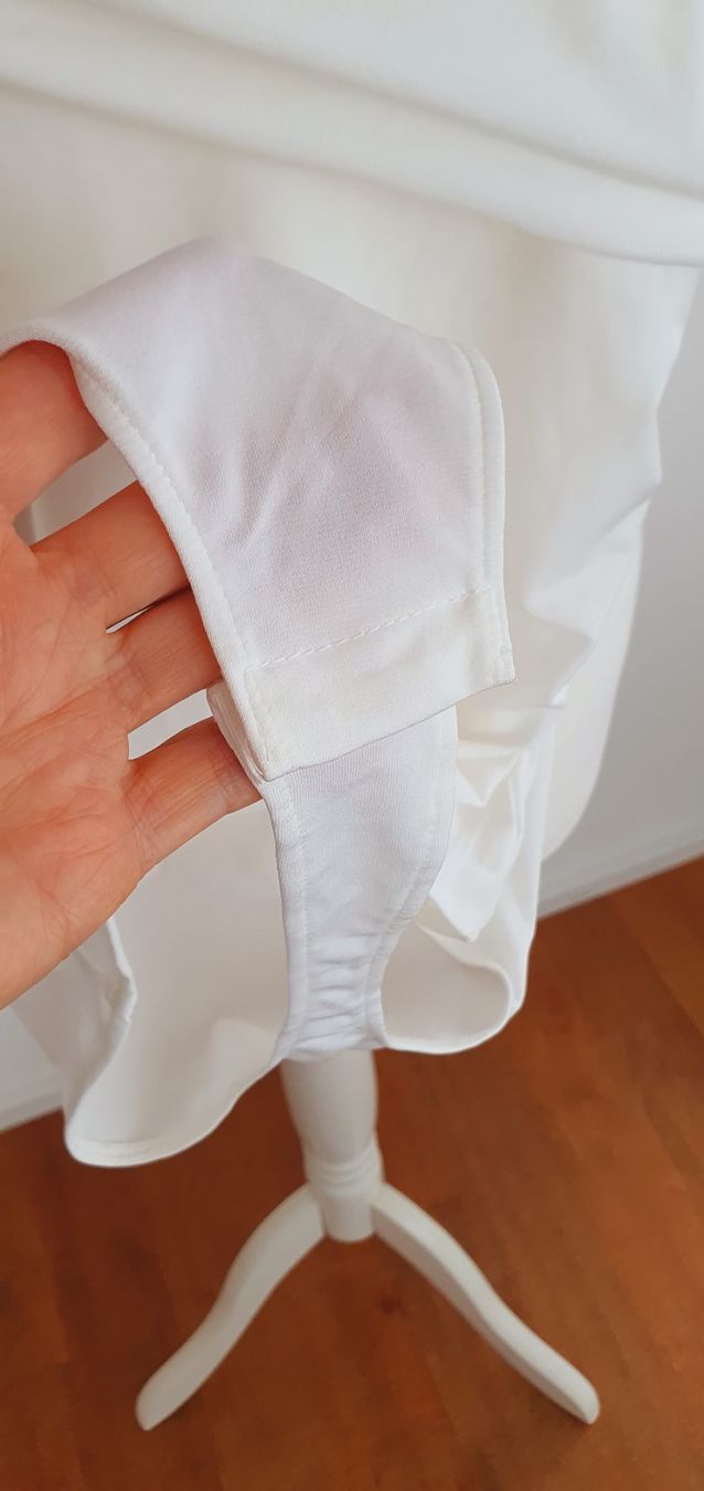 Top: Body weiss elegant Gr. S – Usato da Stansstad venduto da InStyle8 6