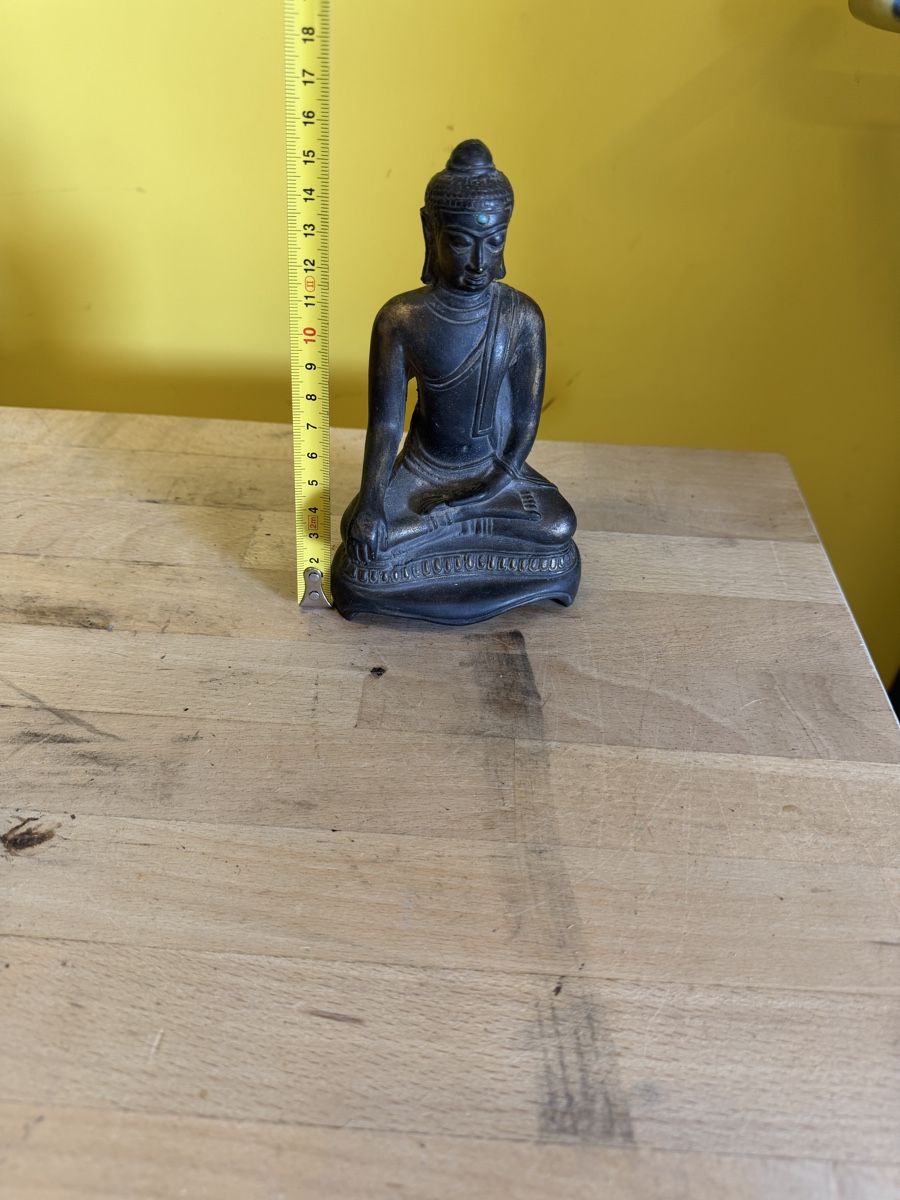 Statuette: Buddha Figur Bronze sitzend gut erhalten – Usato da Strengelbach venduto da RaenAntikDesign 5