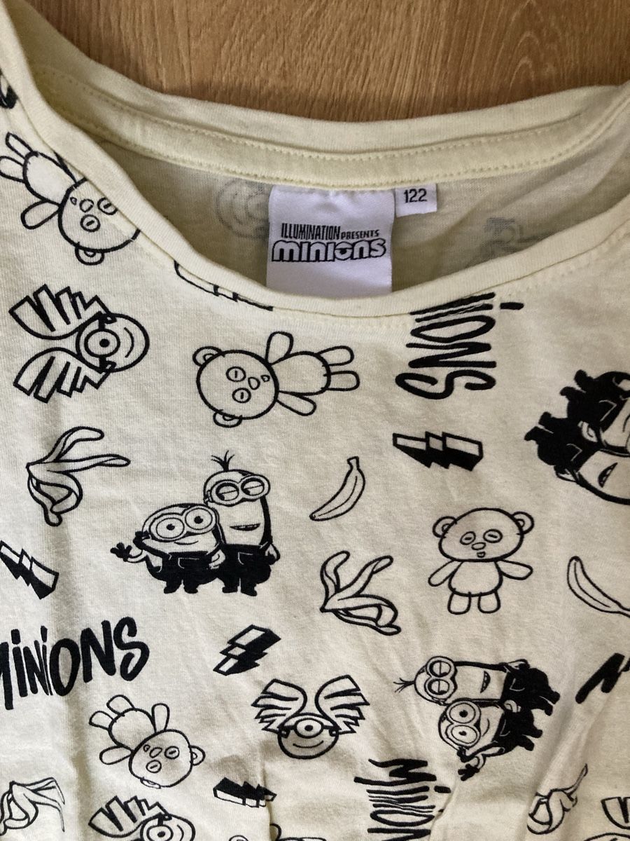 Camicette, T-shirt & Top: Mädchen Minions Shirt Gr. 122 – Usato da Emmenbrücke venduto da JJ_89 2