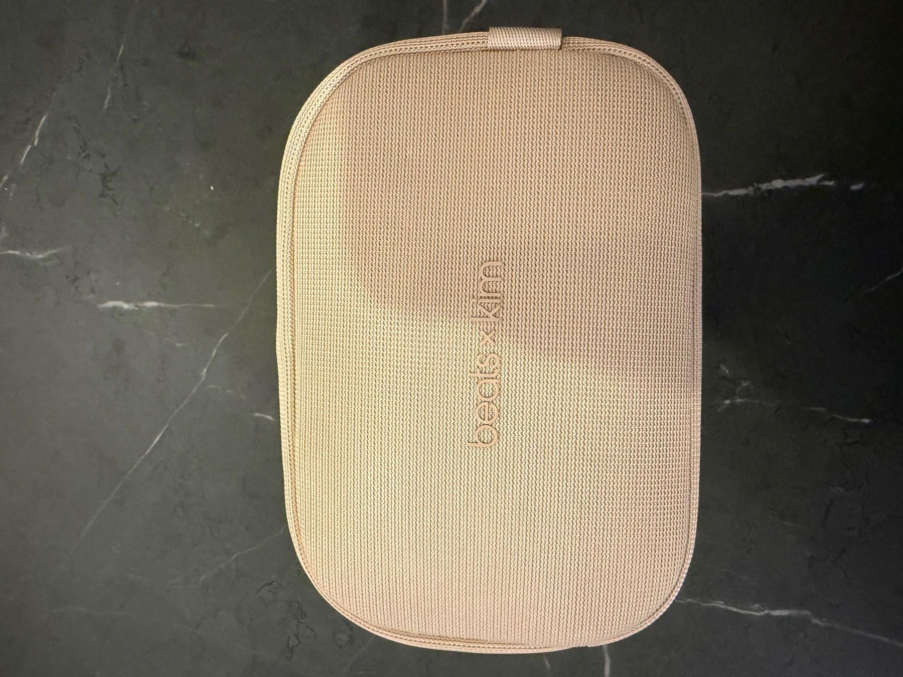 Beats Cuffie: Beats Studio3 Kopfhörer Kim Kardashian hellrosa – Usato da Erlen venduto da med_yf6g 5