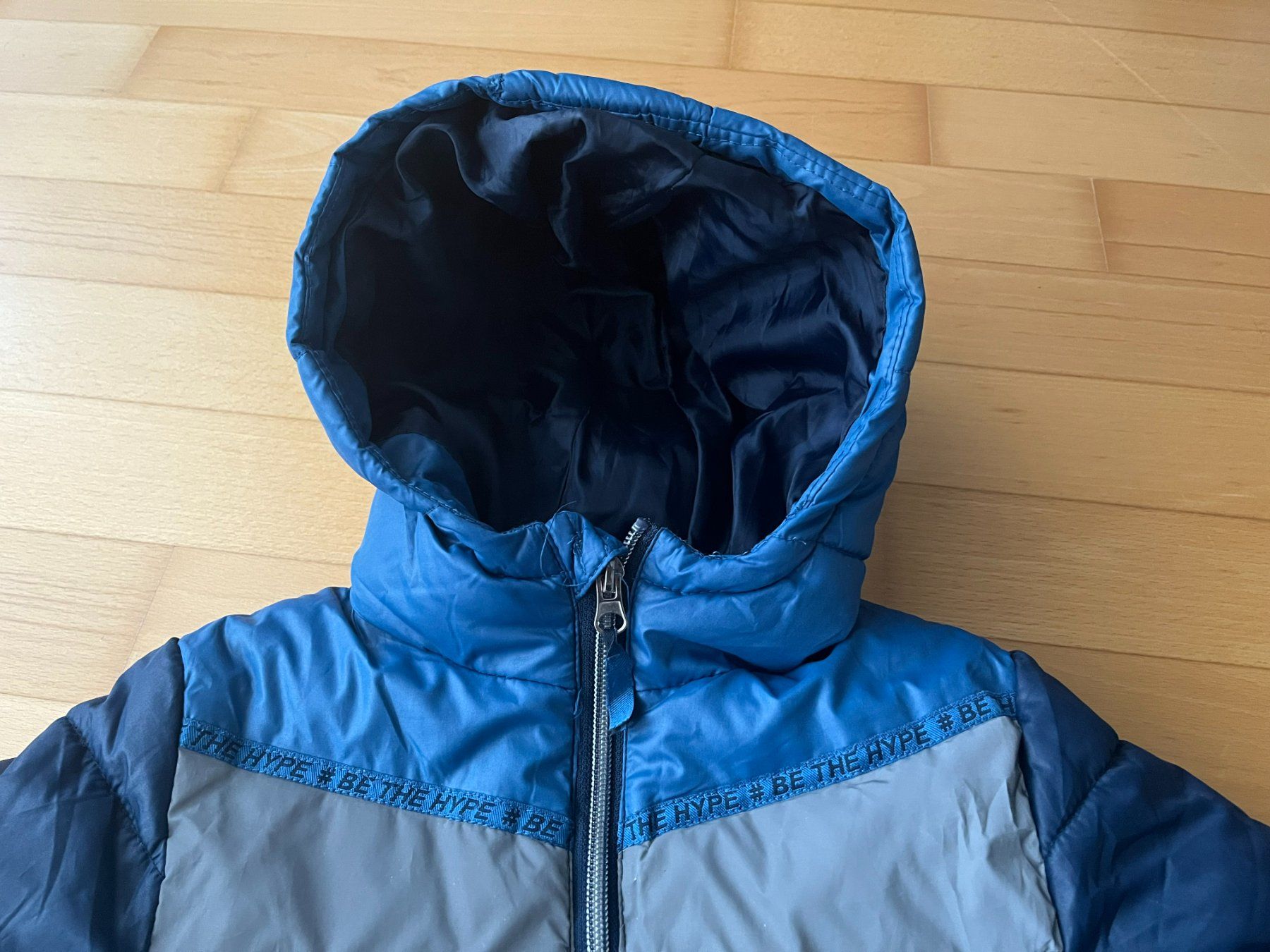 Giacche & Cappotti: Dickere Steppjacke – Usato da Muttenz venduto da Juvenile33 2