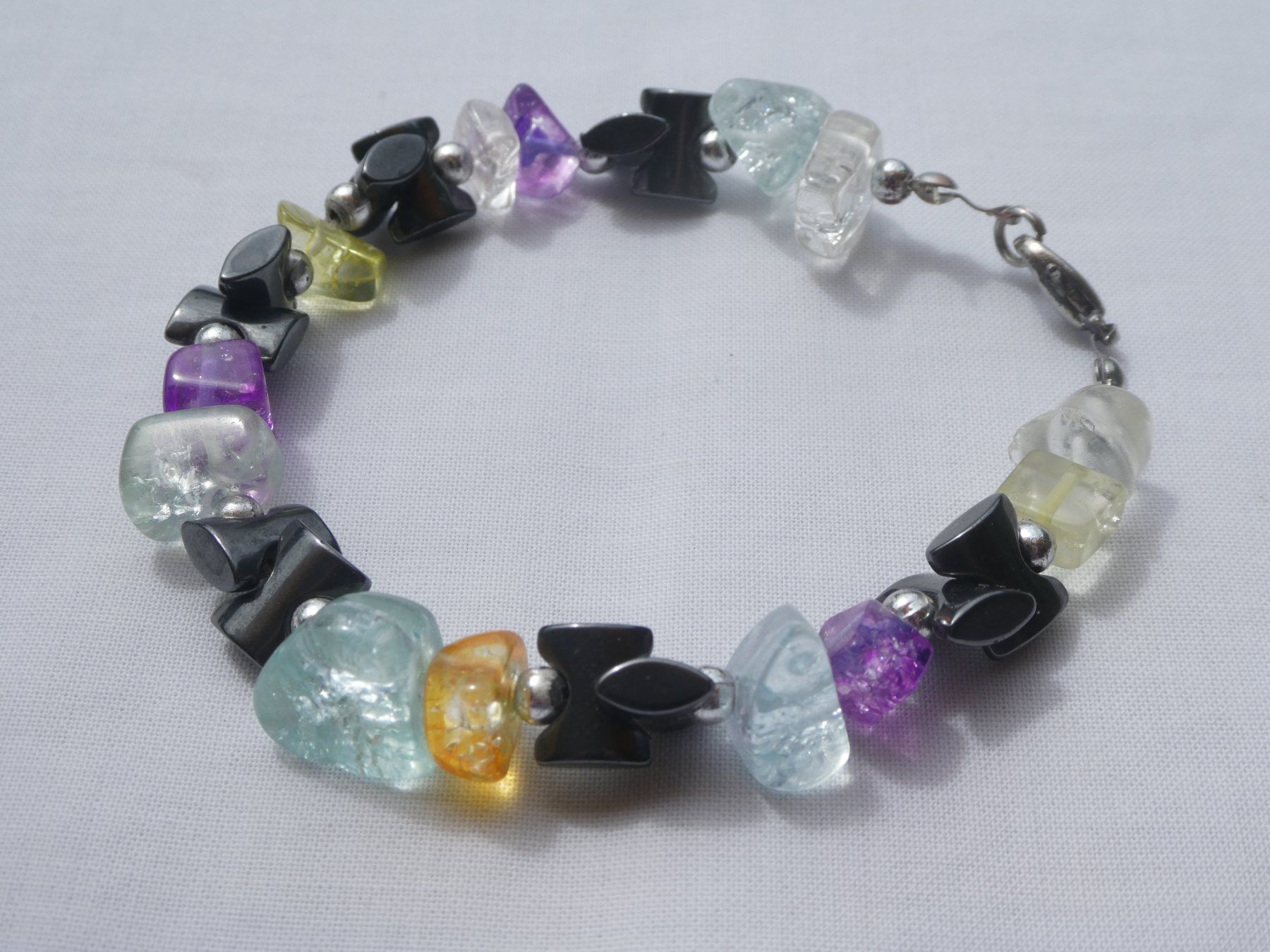 Bracciali & Braccialetti: Armband mit Halbedelsteinen, Länge 21cm – Usato da Gattikon venduto da kaandooh