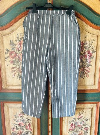 Pantaloni in misto cotone a righe