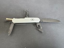 VICTORINOX Taschenmesser