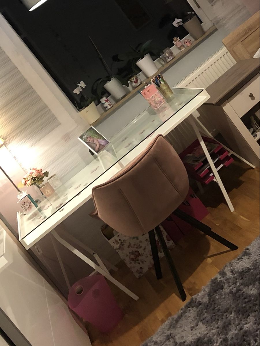 Scrivanie: Schreibtisch von IKEA – Usato da Heerbrugg venduto da hel_xc85