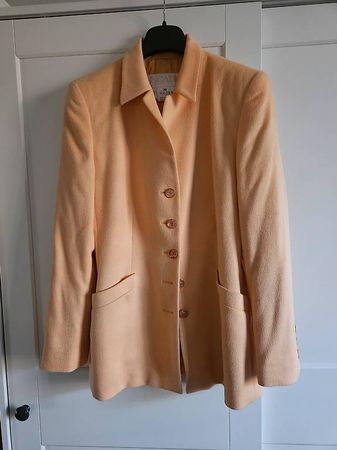 A vendre veste Escada en laine et angora