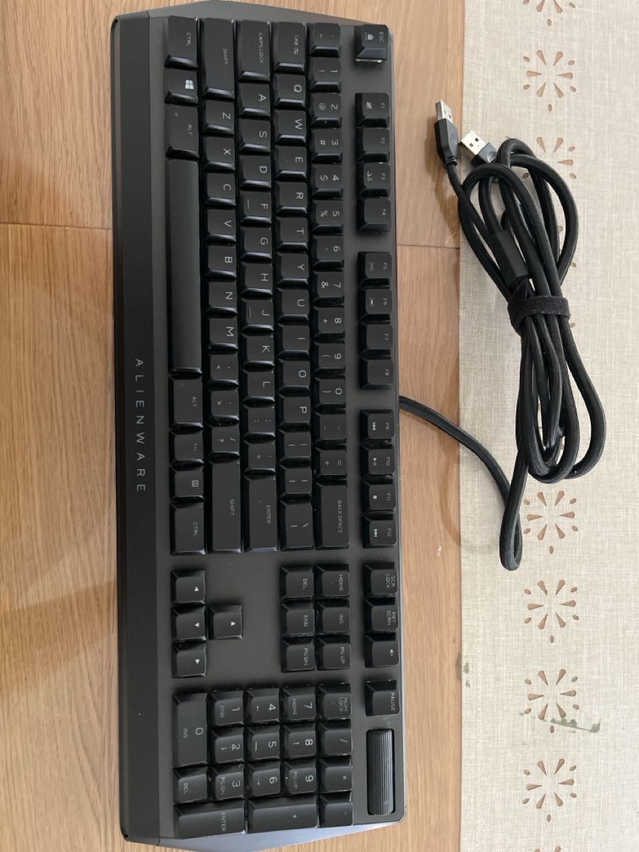 Dell Tastiere: ALIENWARE AW510K Mechanical Gaming Keyboard – Usato da Pfäffikon ZH venduto da arsun76 4