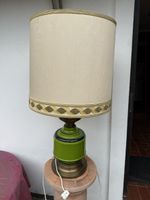 Vintage Tischlampe 1960er Jahre mit grossem Schirm