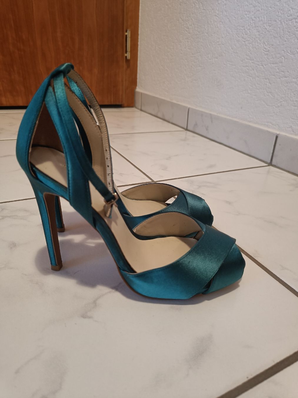 Scarpe da donna: Damen Reiss Pumps – Usato da Schwyz venduto da Francesca54
