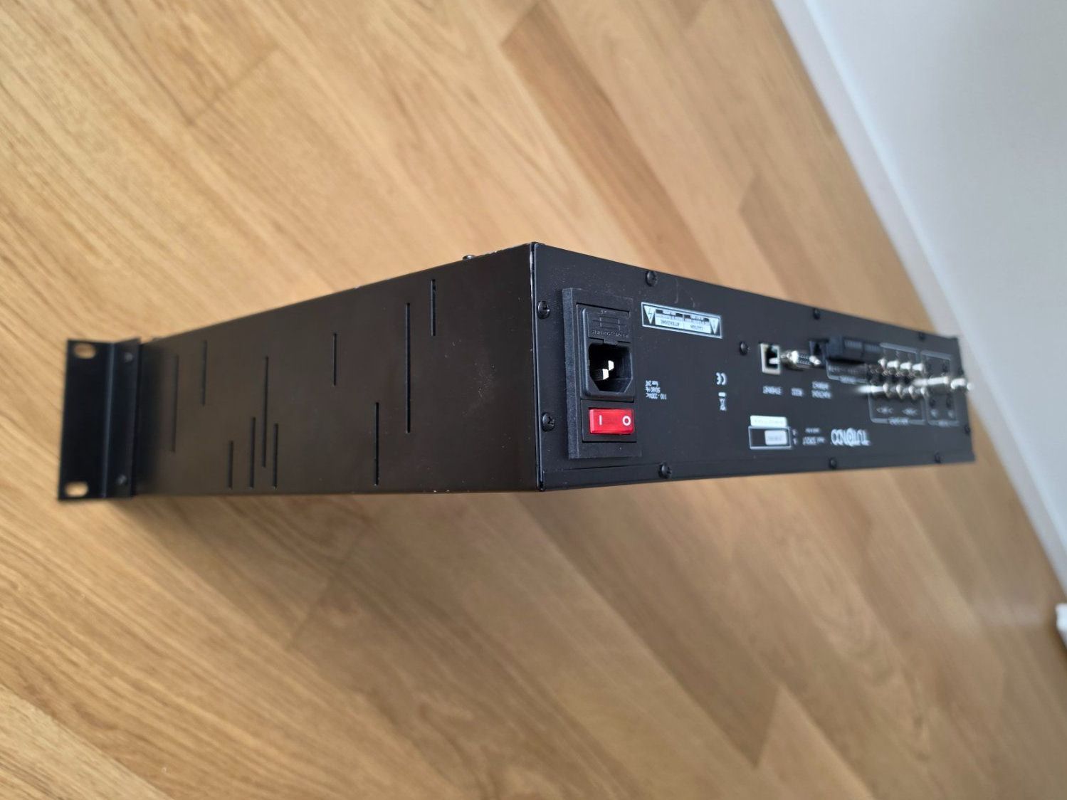 Lettore multimediale & Streamer: Tutondo S2R2UT multi-source player – Usato da Zug venduto da rj45 2