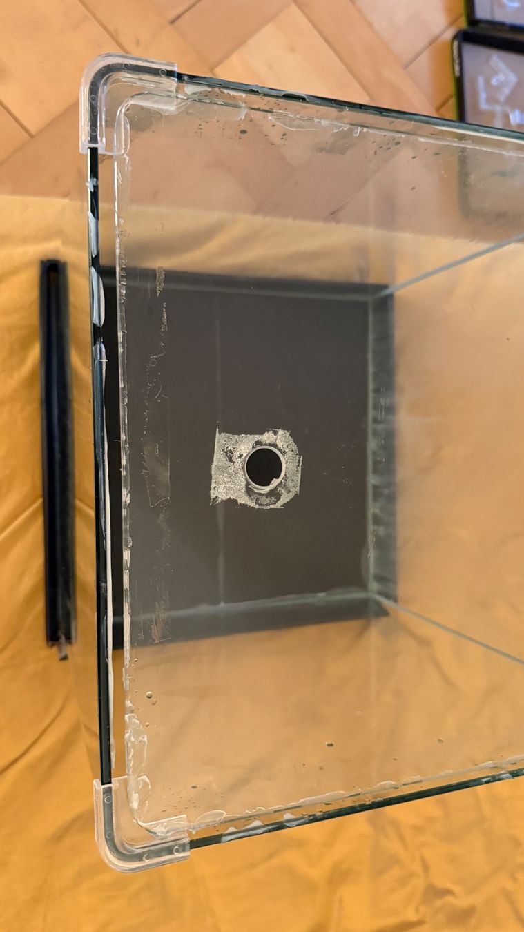 Acquari: 60 Liter Aquarium Dennerle Nano Cube – Usato da Zürich venduto da NorinaAurora 4