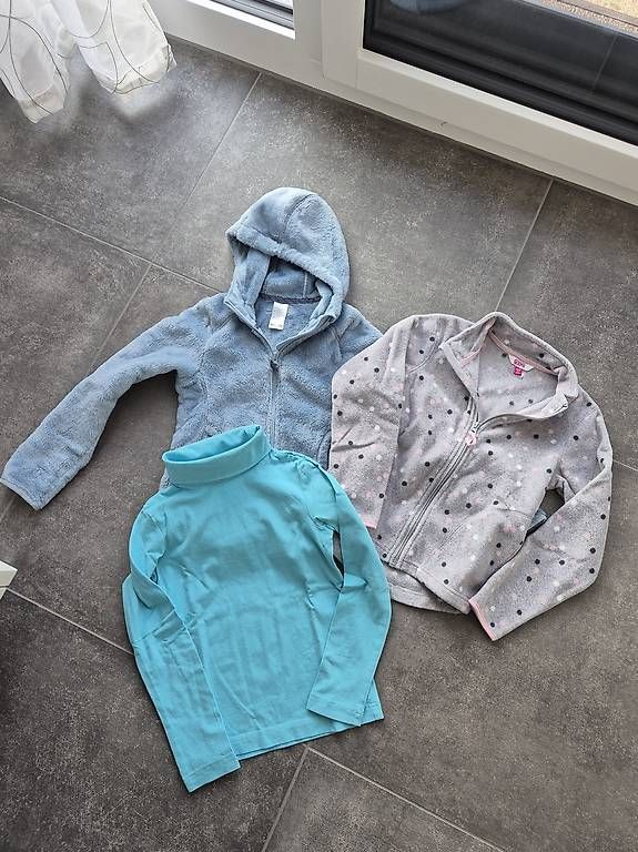 Lotti & Set di vestiti: Kleiderset 122 – Usato da Moosseedorf venduto da shu_xbn8