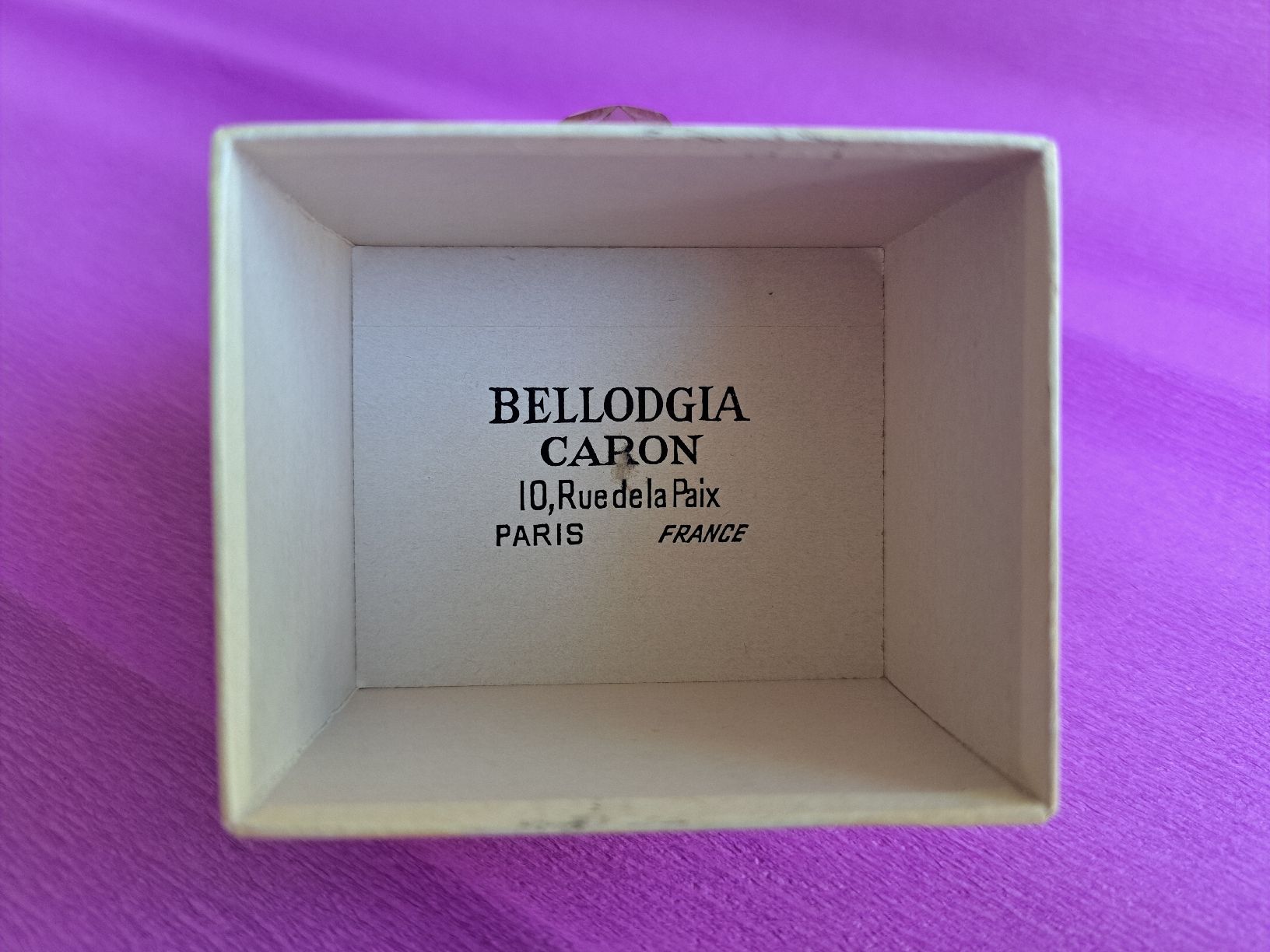 Flaconi: Flakon Bellodgia Caron – Usato da Zumikon venduto da Berni6993 4