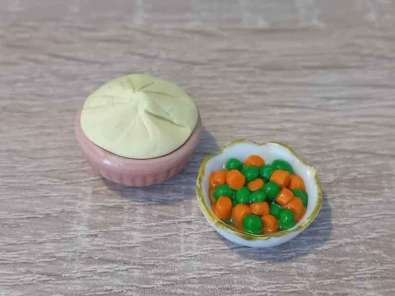 Kartoffelstock mit Karotten und Erbsen, Handmade, Miniaturen | Kaufen ...