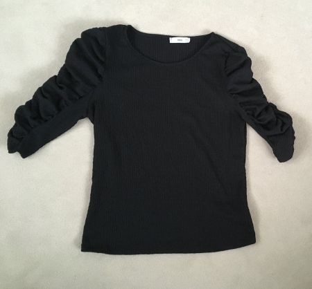 Total angesagt - Shirt mit Puffärmeln, Gr. M, MNG, schwarz